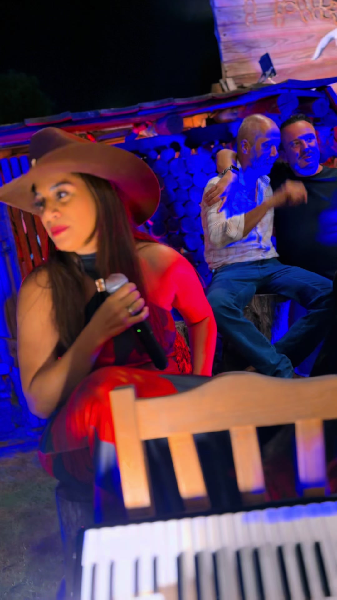 clarabarretocantora - Video 28