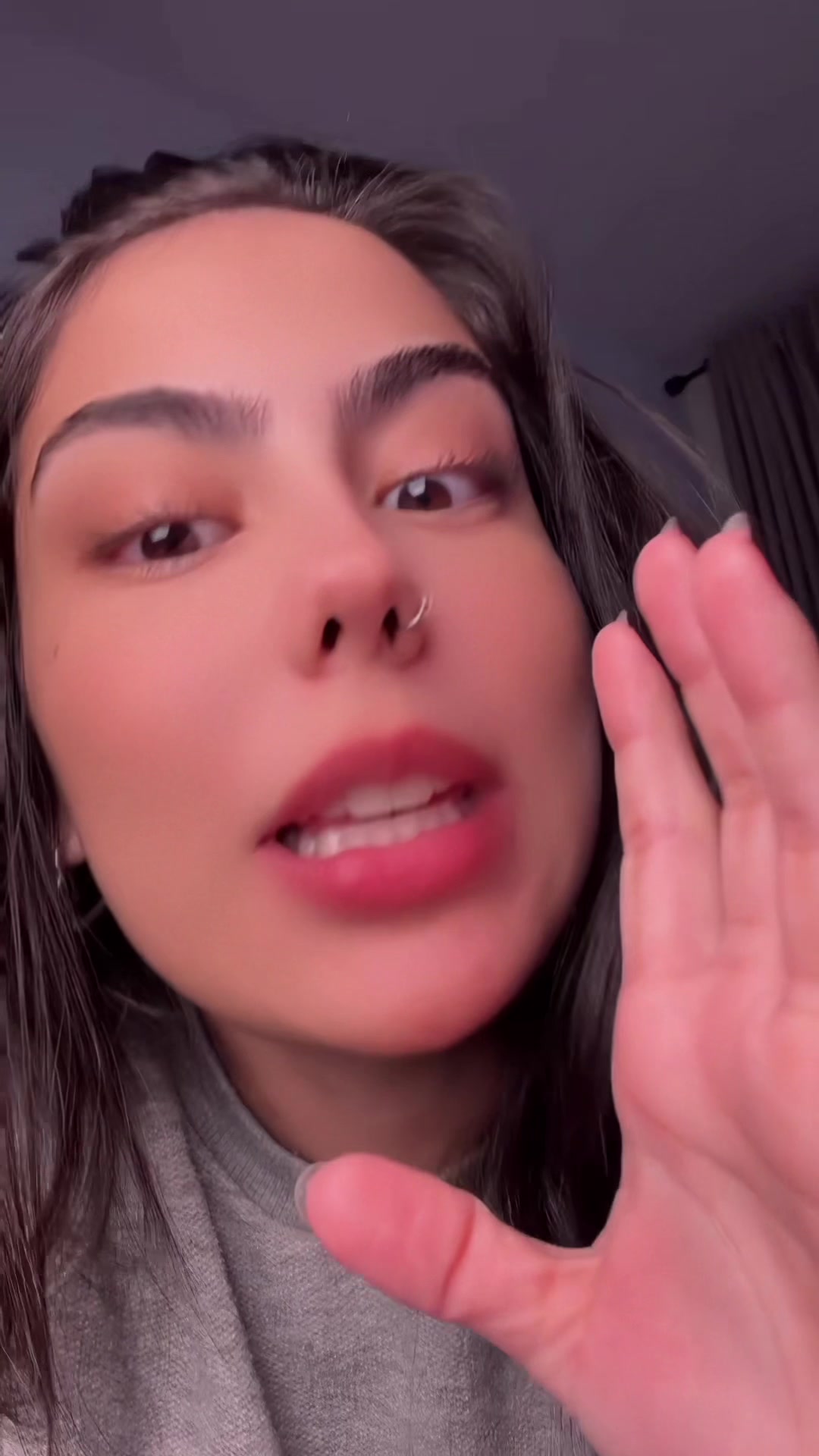 thaisavaldez - Video 35