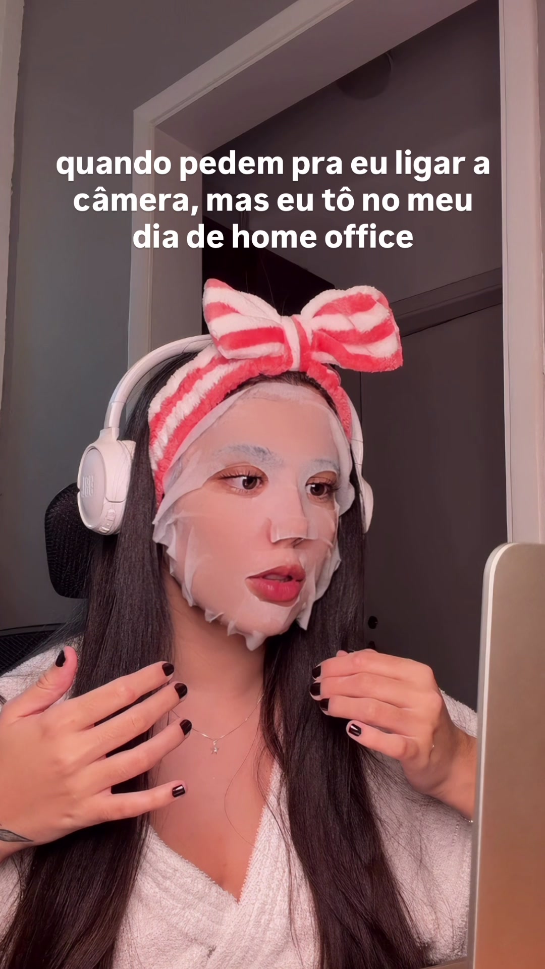 thaisavaldez - Video 19